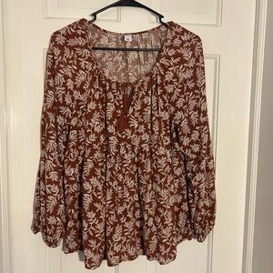 Leaf Print Women's Top - Brown and White